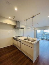 渋谷区東、マンションのキッチン画像です