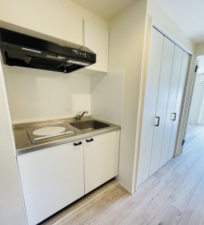 渋谷区円山町、マンションのキッチン画像です