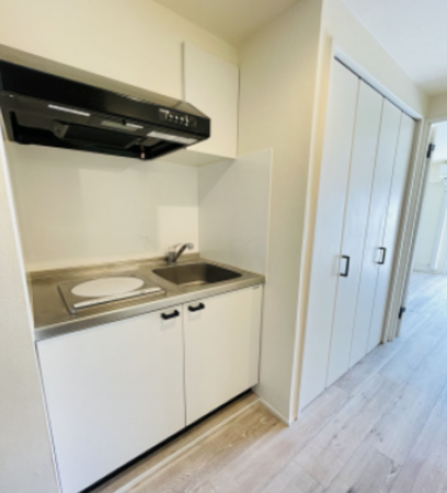 渋谷区円山町、マンションのキッチン画像です