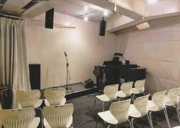 目黒区青葉台、収益物件/店舗付住宅の内装画像です