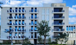 渋谷区鉢山町、マンションの外観画像です