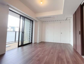 渋谷区渋谷、マンションの居間画像です