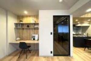 目黒区青葉台、マンションの居間画像です