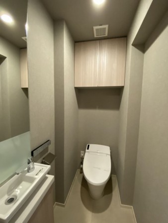 渋谷区桜丘町、マンションのトイレ画像です