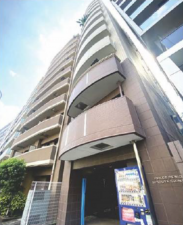 渋谷区神泉町、マンションの外観画像です