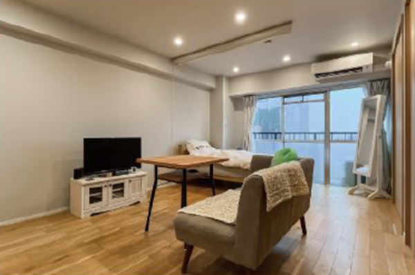 渋谷区猿楽町、マンションの居間画像です