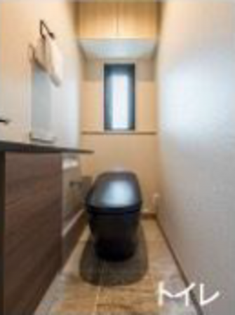 渋谷区鉢山町、マンションのトイレ画像です