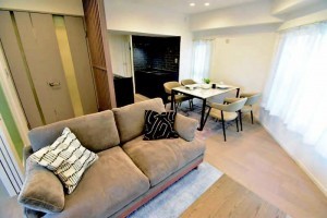 渋谷区南平台町、マンションの居間画像です