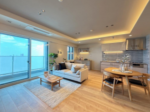 目黒区大橋、マンションの居間画像です