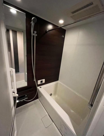 渋谷区松濤、マンションの風呂画像です