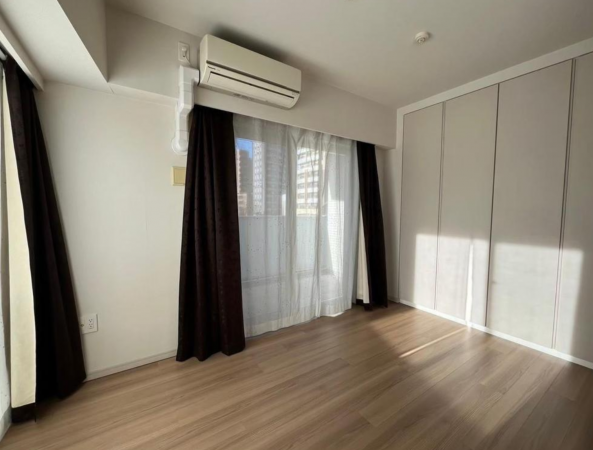 渋谷区松濤、マンションの寝室画像です