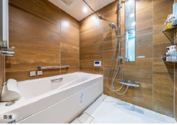 目黒区青葉台、マンションの風呂画像です