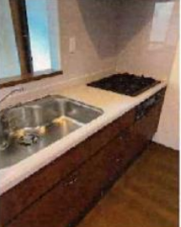 目黒区駒場、中古一戸建てのキッチン画像です