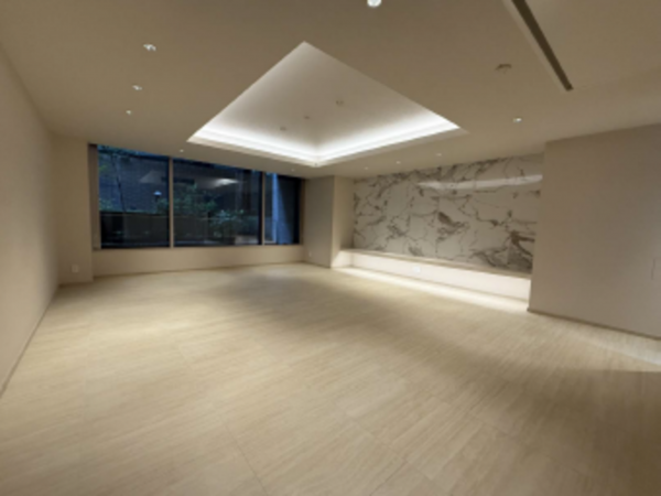 渋谷区南平台町、マンションの居間画像です