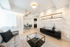 目黒区青葉台、マンションの居間画像です