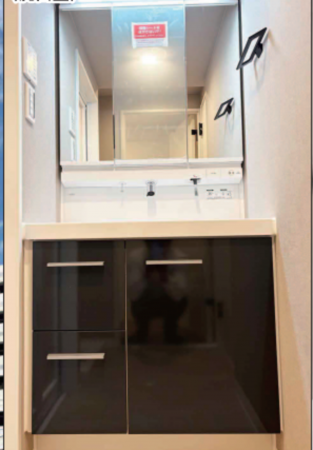 目黒区大橋、マンションの洗面画像です