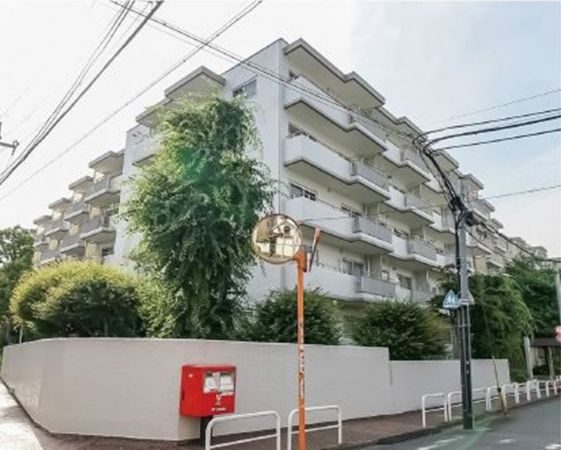 世田谷区、マンションの外観画像です