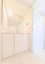 渋谷区桜丘町、マンションの洗面画像です