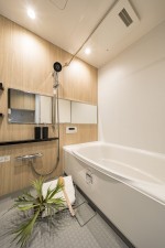 渋谷区猿楽町、マンションの風呂画像です