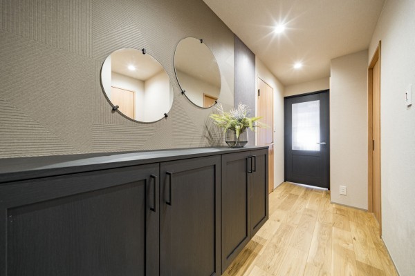 渋谷区猿楽町、マンションの玄関画像です