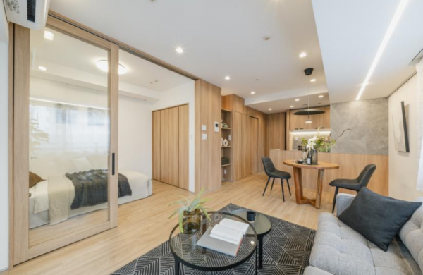 渋谷区宇田川町、マンションの居間画像です