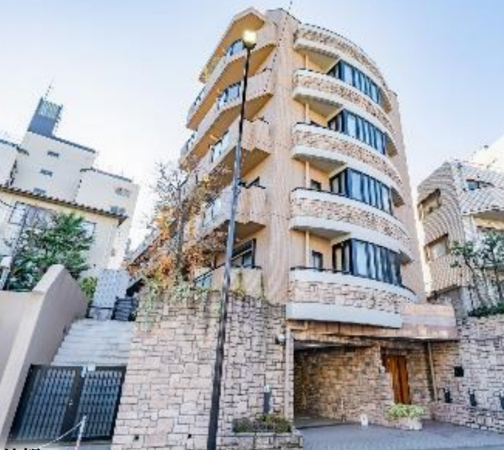 渋谷区松濤、マンションの外観画像です