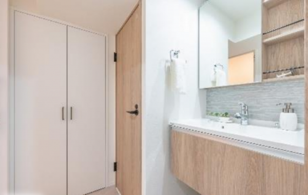 渋谷区松濤、マンションのキッチン画像です