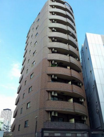 渋谷区本町、マンションの外観画像です