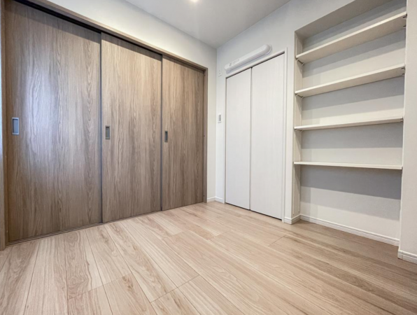 目黒区上目黒、マンションの内装画像です