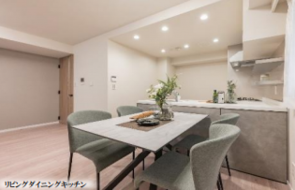渋谷区代官山町、マンションのキッチン画像です