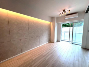 渋谷区代々木、マンションの居間画像です