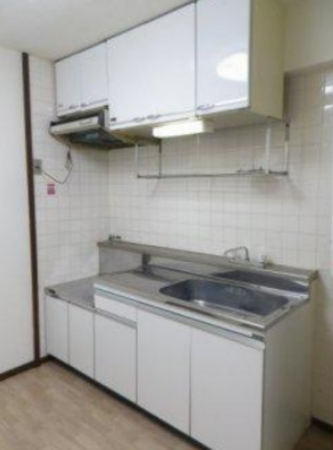 渋谷区代々木、マンションのキッチン画像です