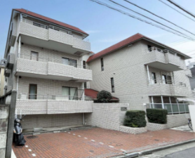 渋谷区本町、マンションの画像です