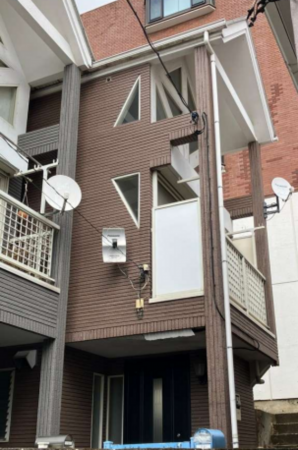 渋谷区広尾、中古一戸建ての外観画像です