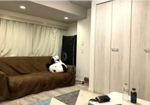 渋谷区神宮前、マンションの居間画像です