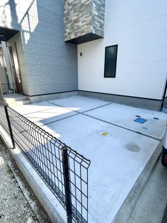 相模原市南区鵜野森、新築一戸建ての画像です