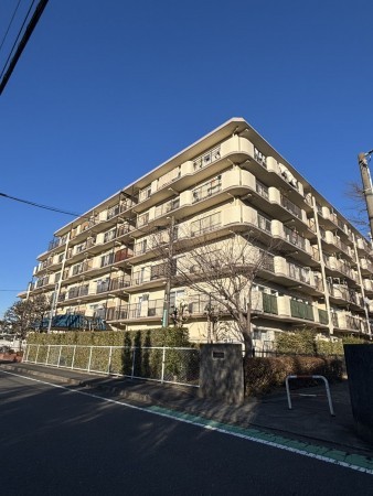 相模原市南区上鶴間本町、マンションの画像です