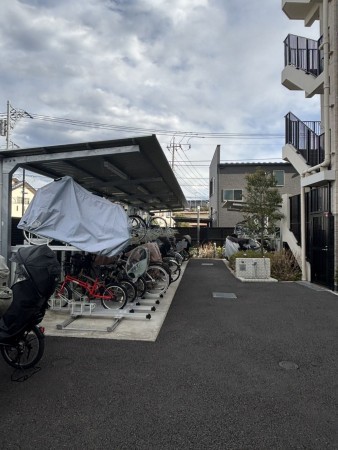 相模原市南区上鶴間本町、マンションの画像です