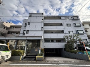 相模原市南区東林間、マンションの画像です