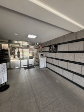 相模原市南区上鶴間本町、マンションの画像です