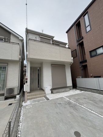 相模原市南区上鶴間、新築一戸建ての画像です