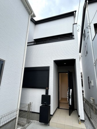 相模原市南区上鶴間、新築一戸建ての画像です