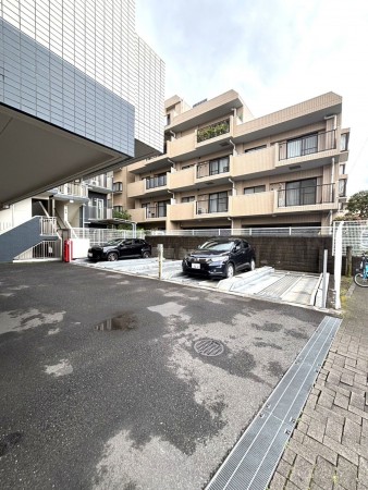 相模原市南区上鶴間本町、マンションの画像です