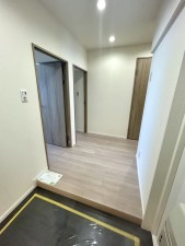 相模原市南区鵜野森、マンションの画像です
