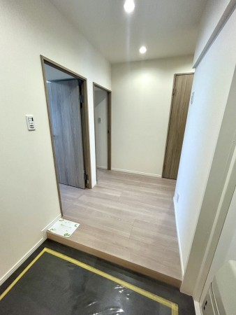 相模原市南区鵜野森、マンションの画像です