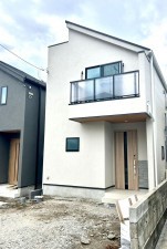 相模原市南区東林間、新築一戸建ての画像です
