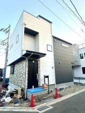 相模原市南区鵜野森、新築一戸建ての画像です