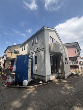 相模原市南区西大沼、新築一戸建ての画像です