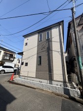 相模原市南区大野台、新築一戸建ての画像です