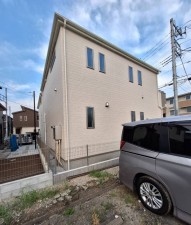 相模原市南区新磯野、新築一戸建ての画像です